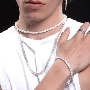 Freshwater Pearl Necklace with Silver Clasp